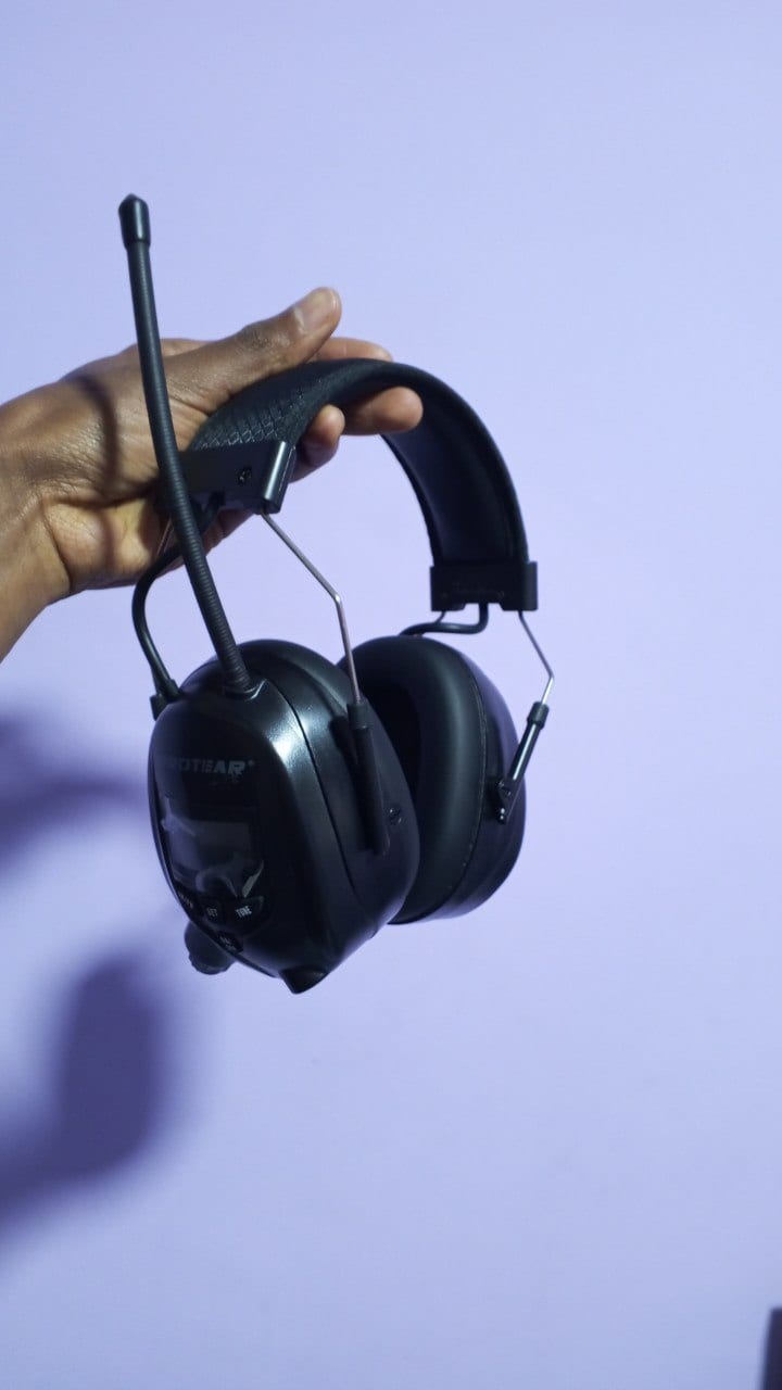 Earmuff