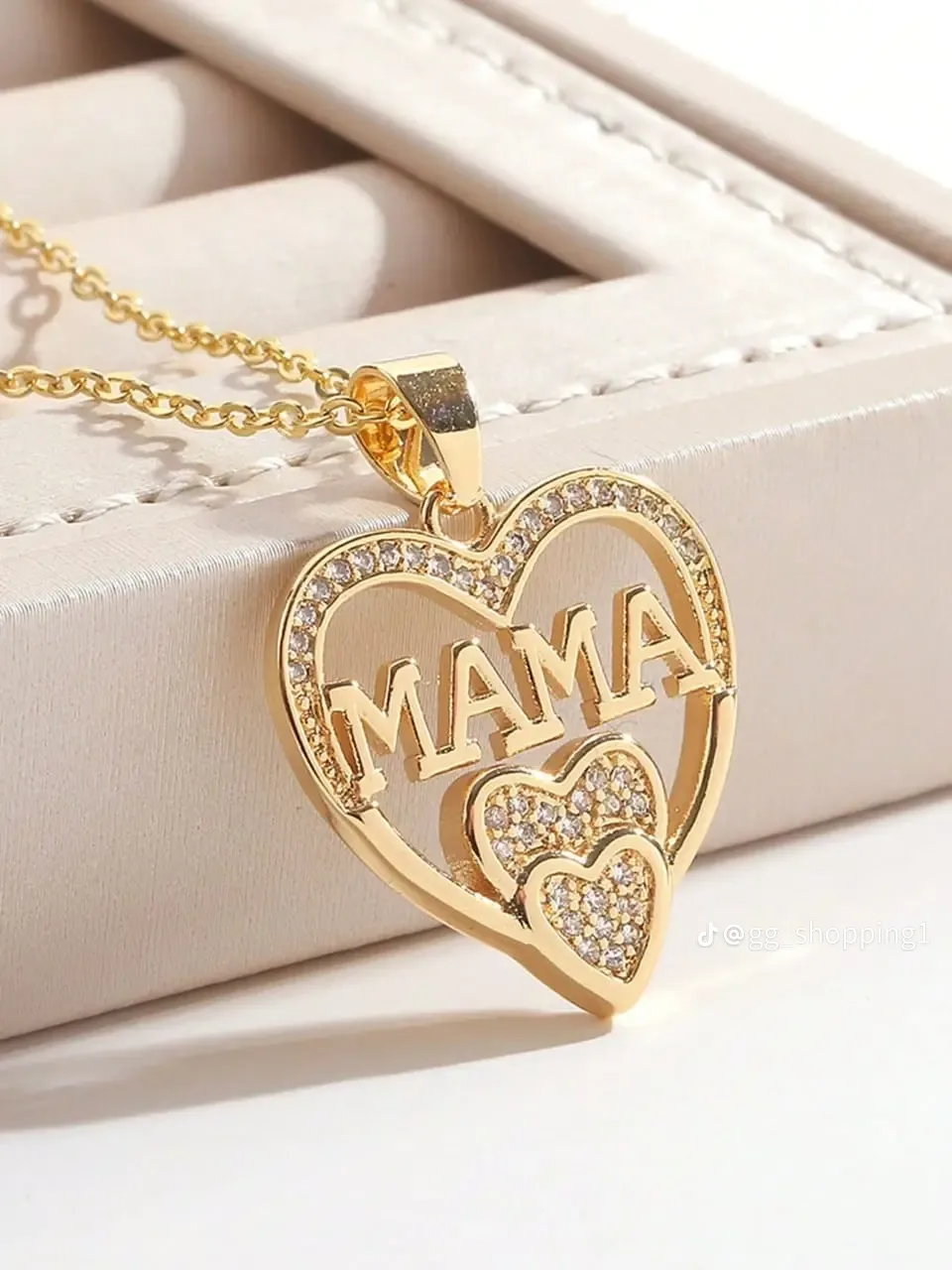 Mothers necklace