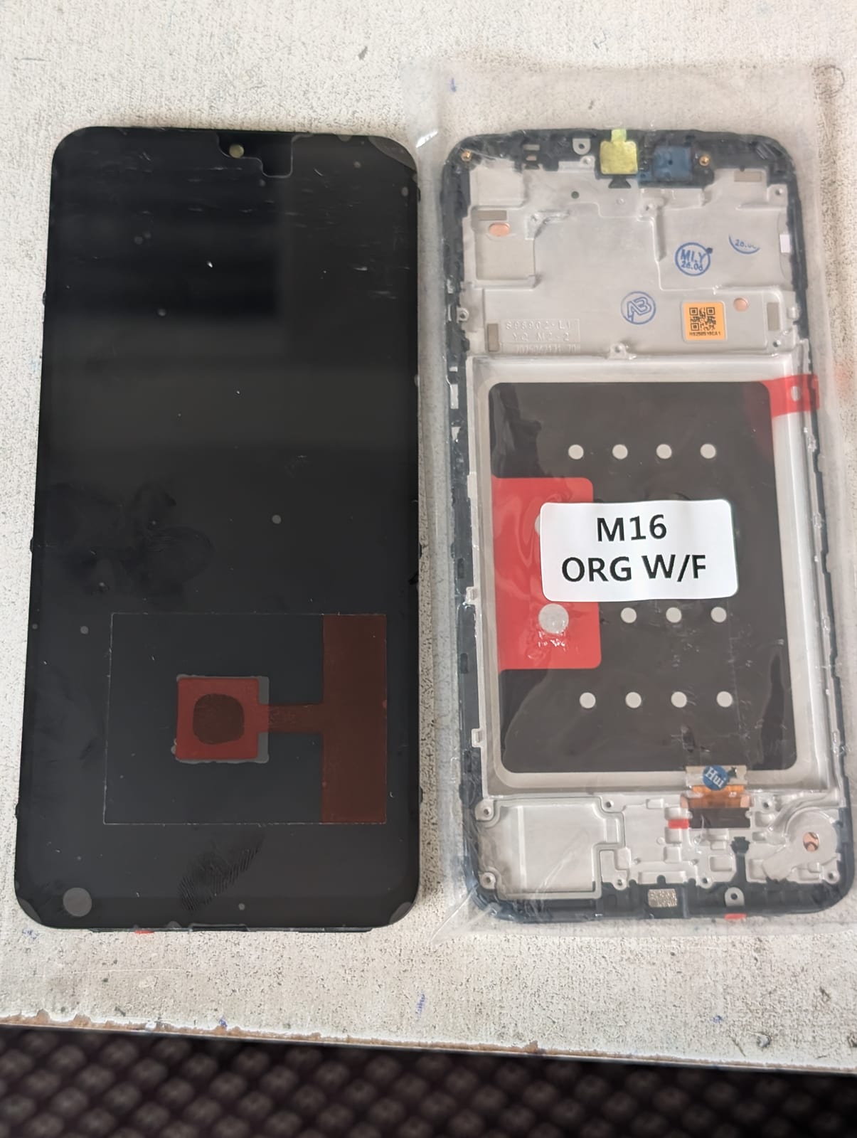Samsung M16 UK Orginal Screen with frame