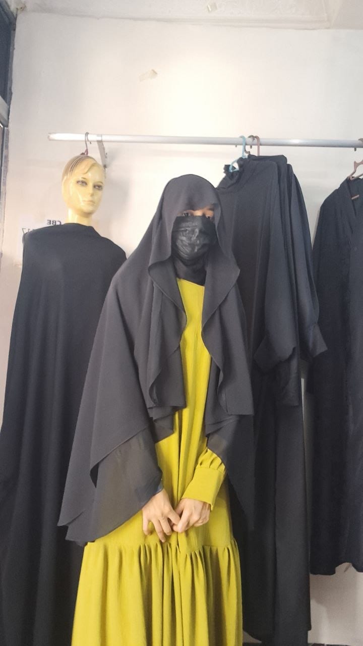 Double layer niqab with plastic