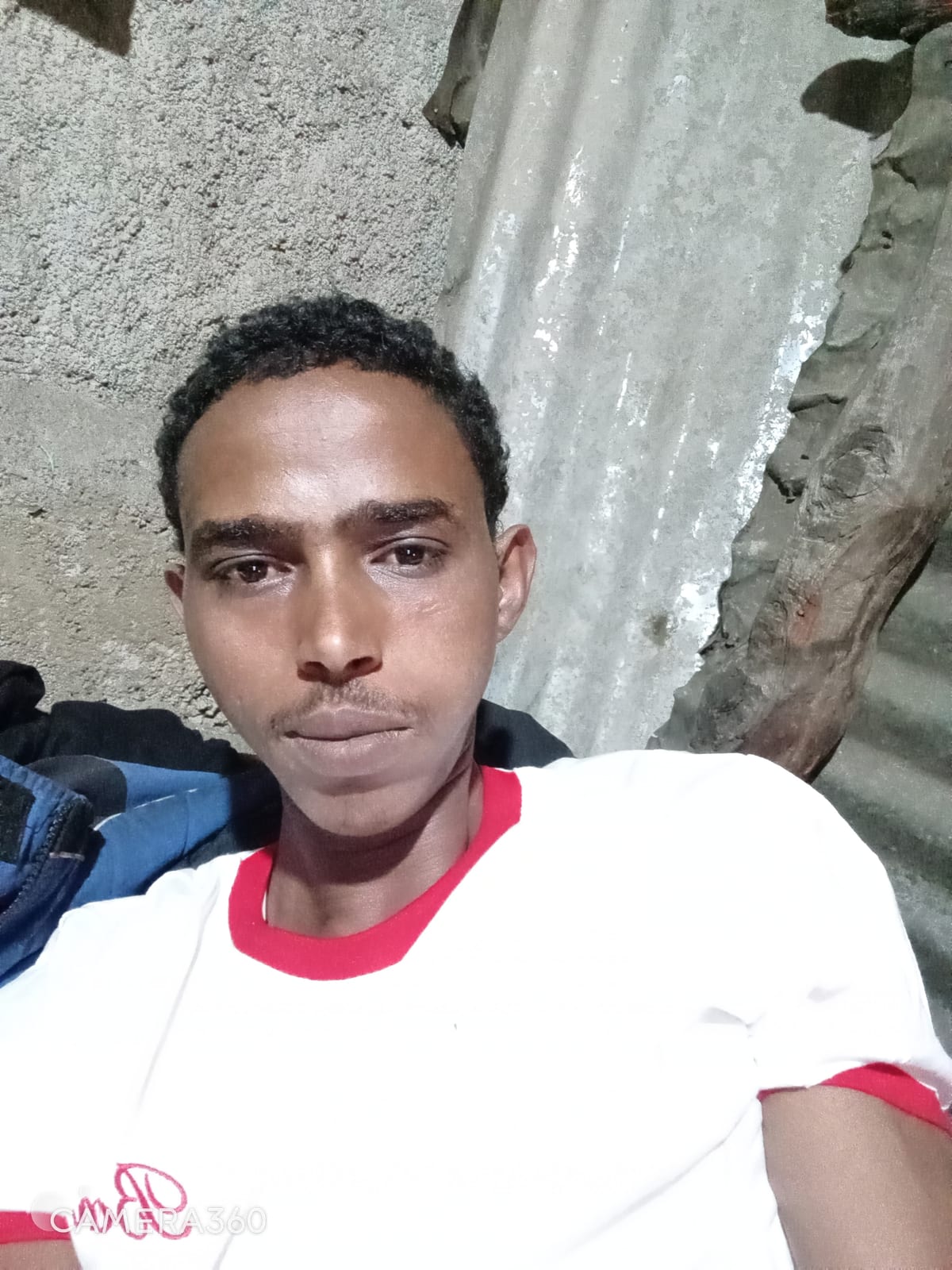 928862398